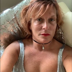 Meet your Posher, Karla